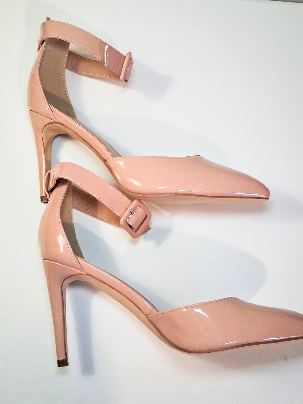 Madden Girl Women's Patent Pointed-Toe Ankle-Strap Heels in Blush Pink Size 9 - Picture 4 of 8